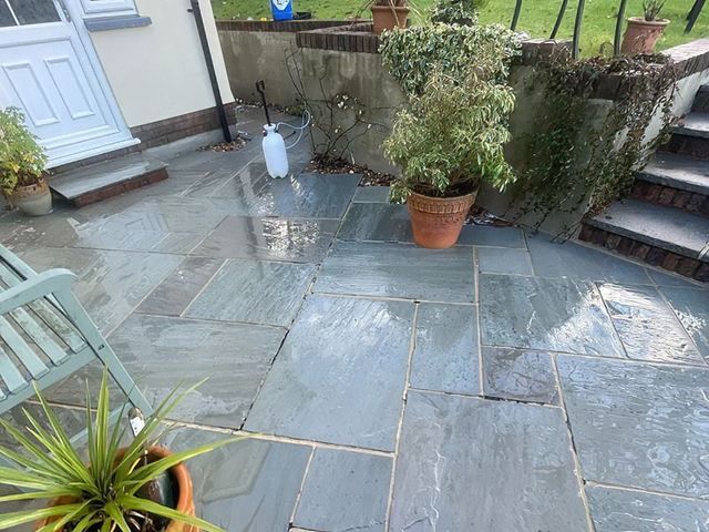 patio-cleaning-8-kireth-ai