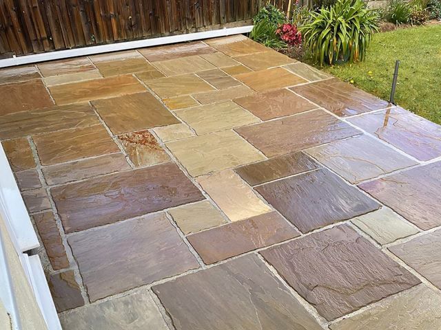 patio-cleaning-10-kireth-ai